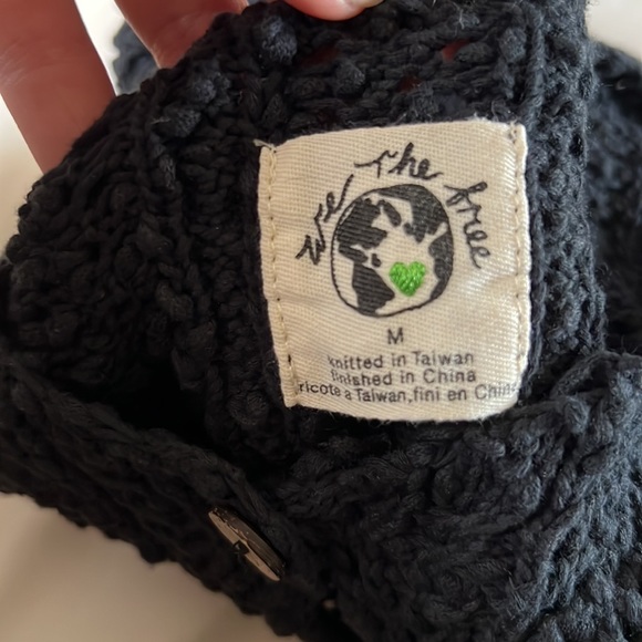 Free People Black knitted crop top, size M - Picture 5 of 5